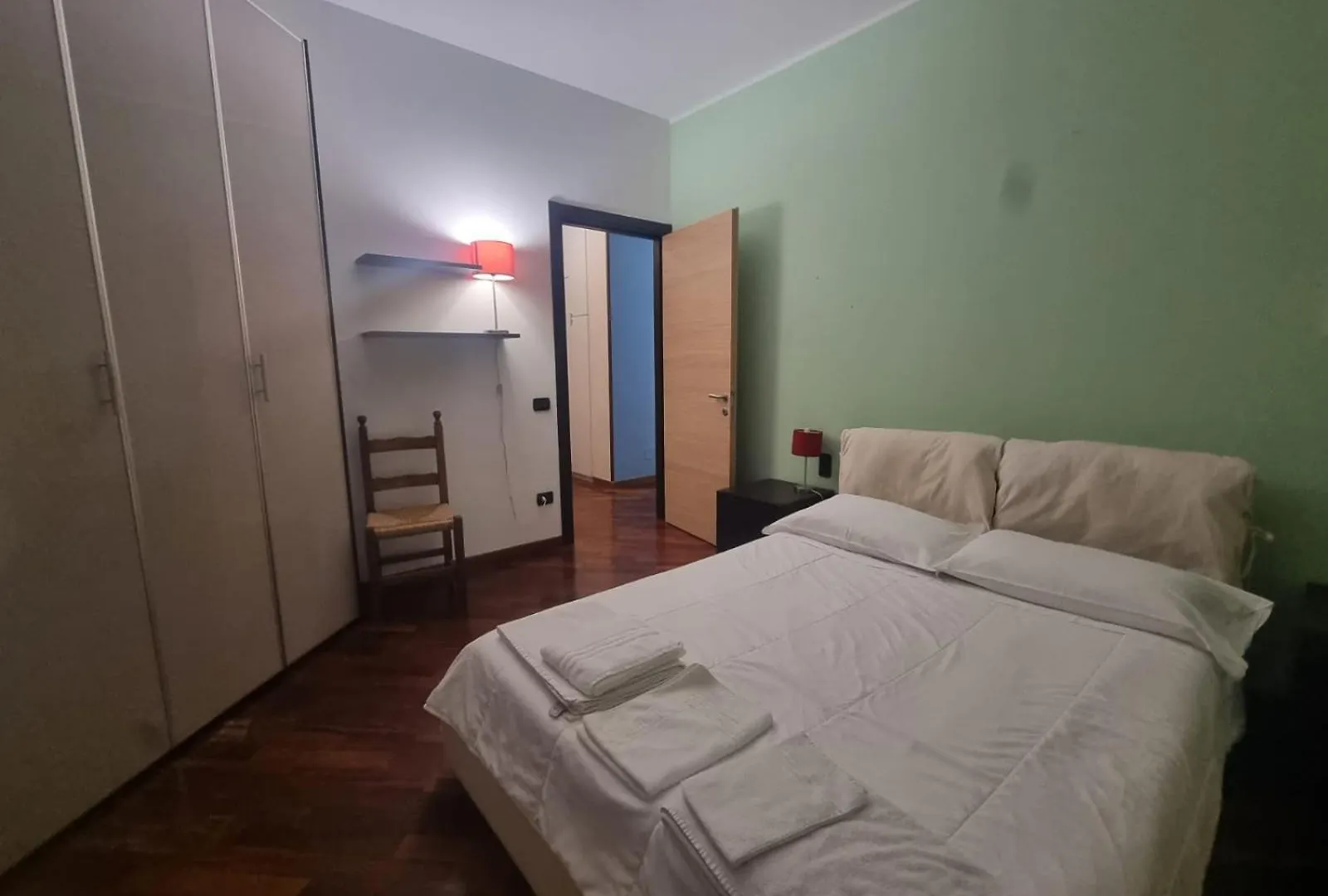 Casa Via Asti Apartment Piacenza Italy