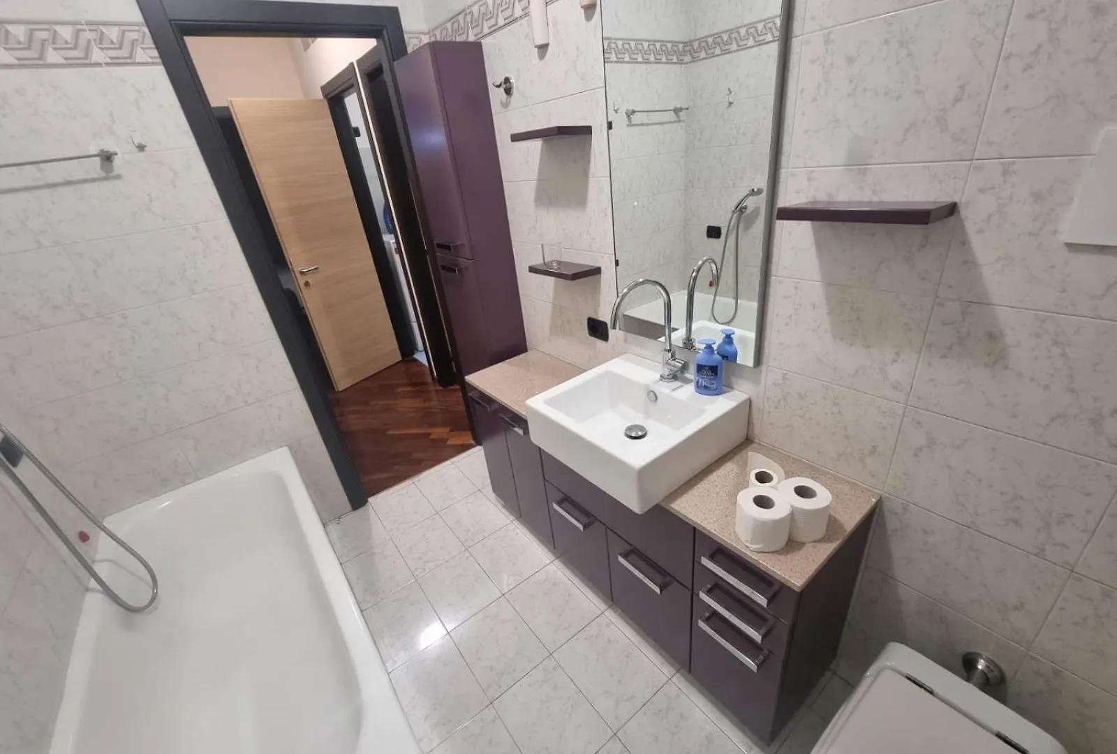 Casa Via Asti Apartment Piacenza Italy